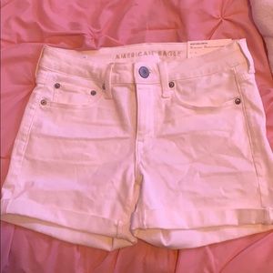 White Midi American Eagle shorts